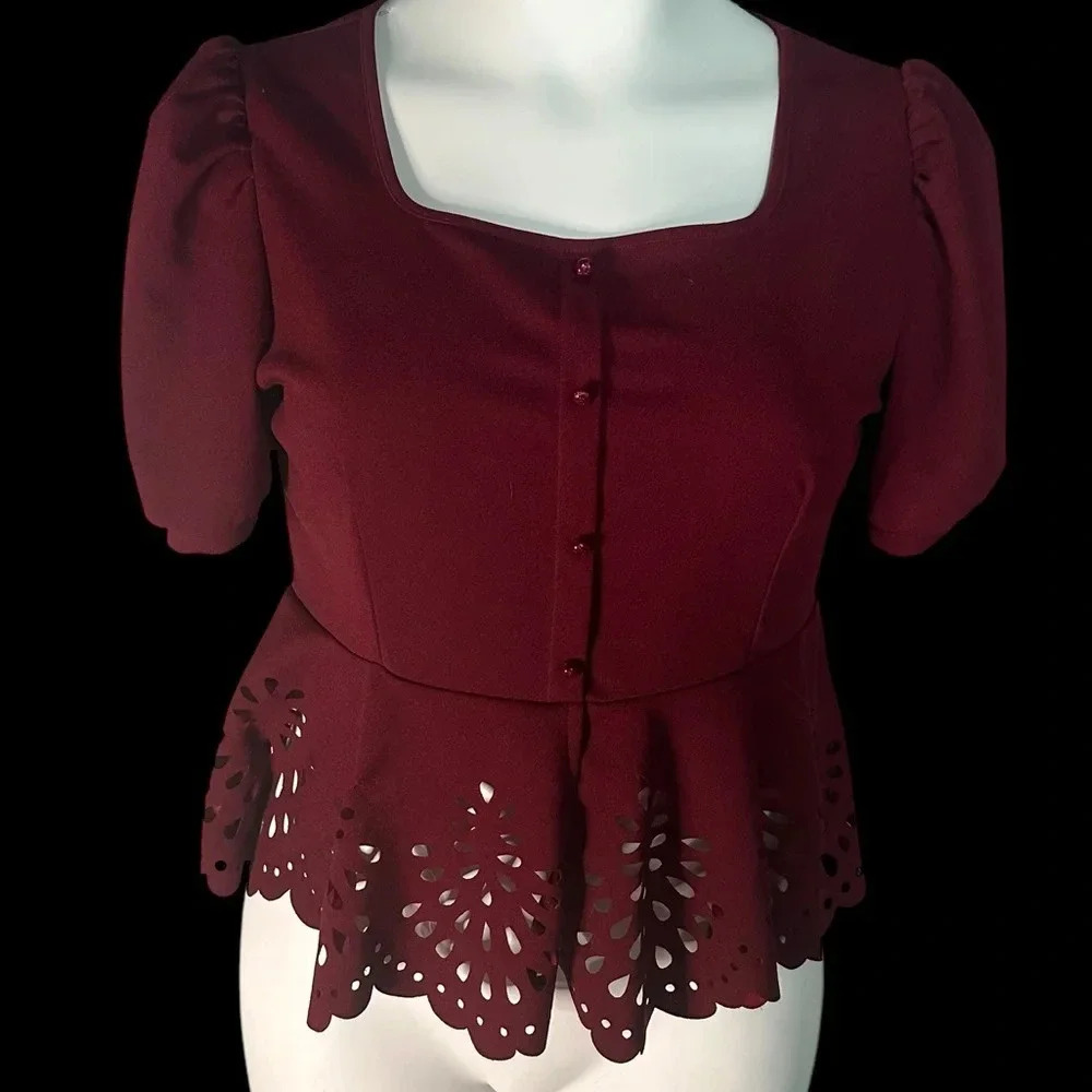 Shein Burgundy cropped blouse (F17)